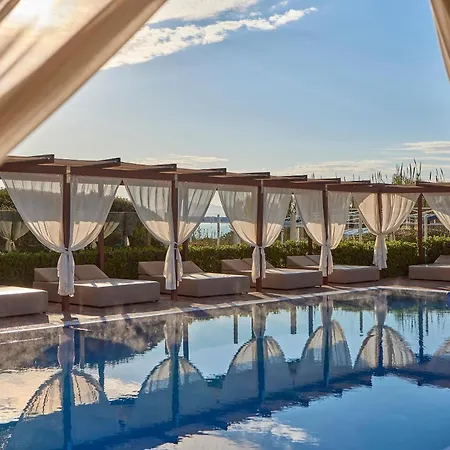 Aparthotel Zafiro Bahia