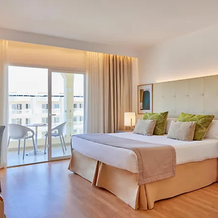 Zafiro Bahia Aparthotel 4*
